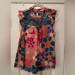 Floral summer top, size L